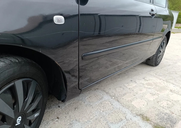 Toyota Corolla cena 7000 przebieg: 223000, rok produkcji 2003 z Bychawa małe 22